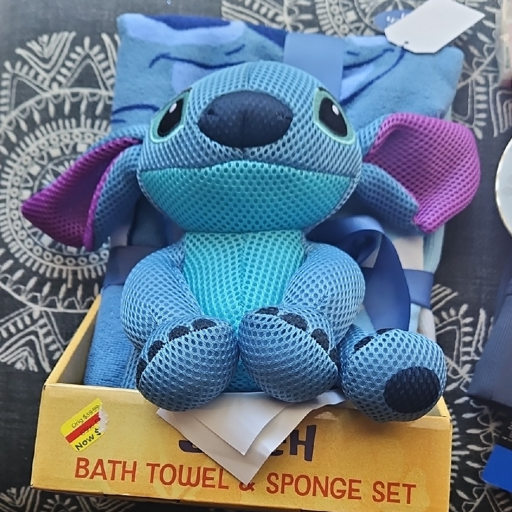 Disney Blue and Purple Stitch Bath Towel Set